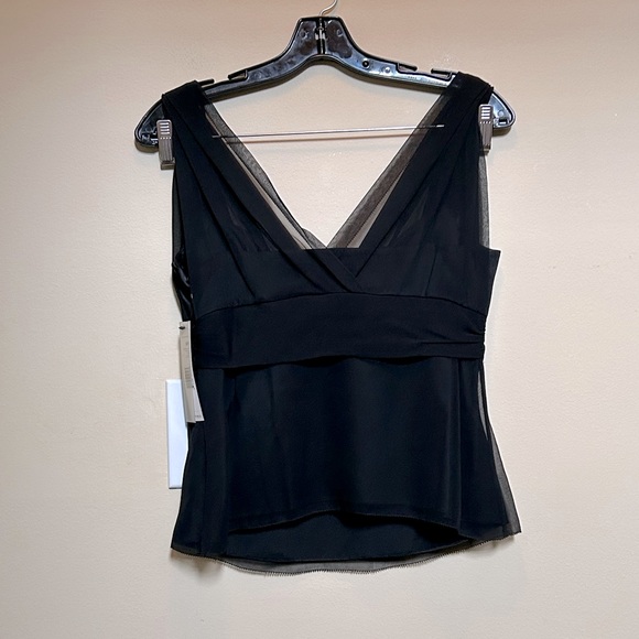 NWT - Elie Tahari - 100% Silk Black Blouse - Petite Medium - Picture 2 of 2